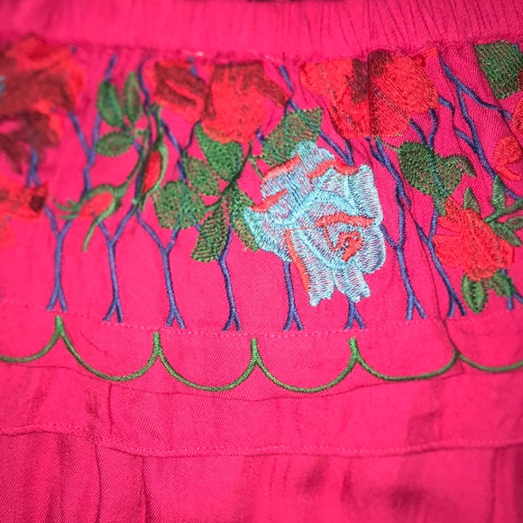 Pink, off the shoulder dress - Picture 2 of 2